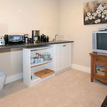 Okeefes Landing Bed & Breakfast Vernon Esterno foto