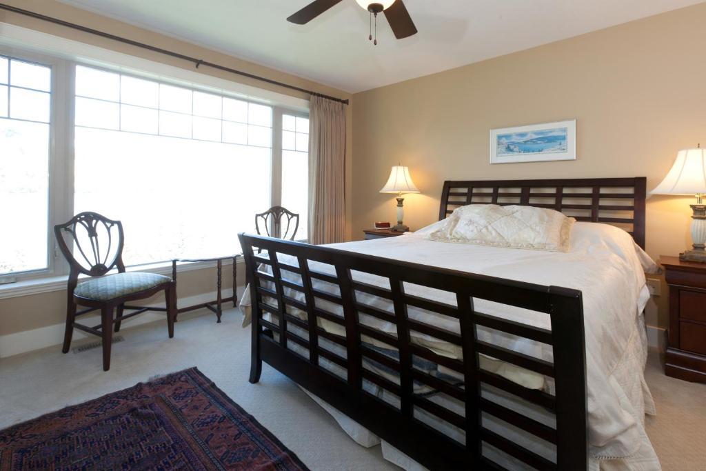 Okeefes Landing Bed & Breakfast Vernon Esterno foto